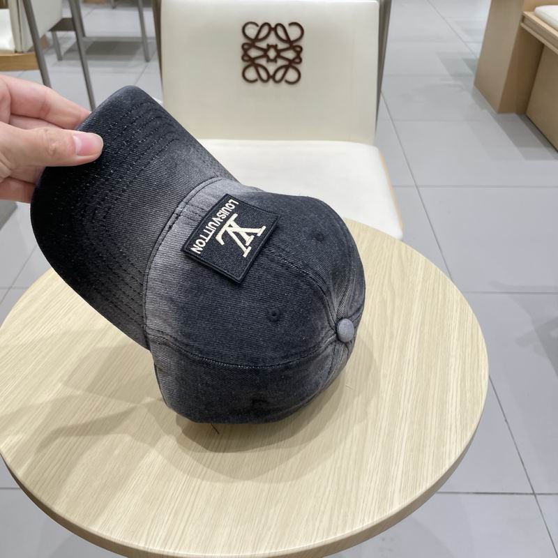 LV Cap (2175)