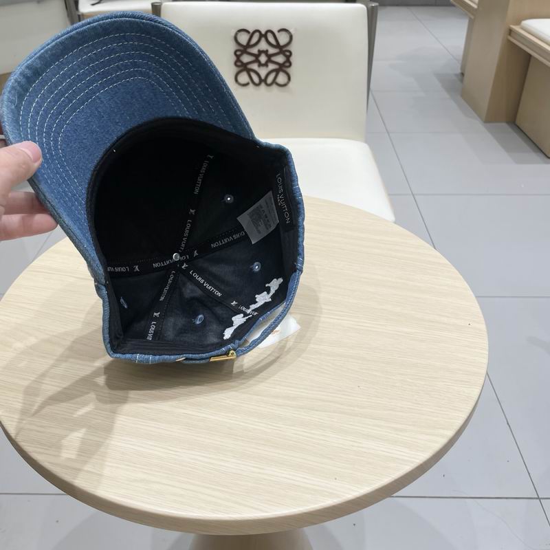LV Cap (3826)