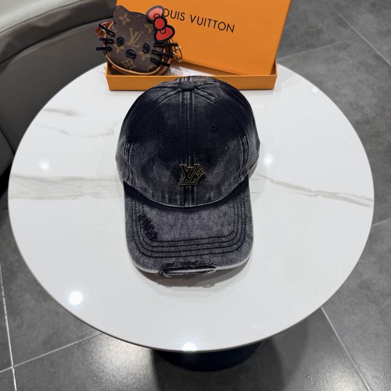 LV Cap (4913)