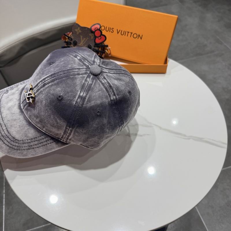 LV Cap (4917)