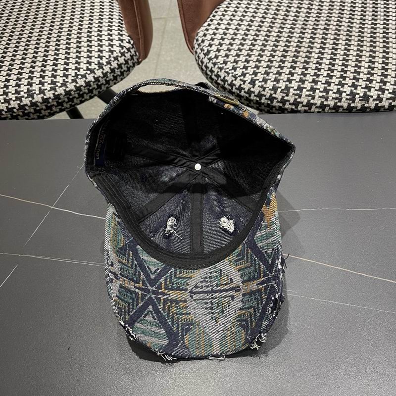 LV Cap (5641)