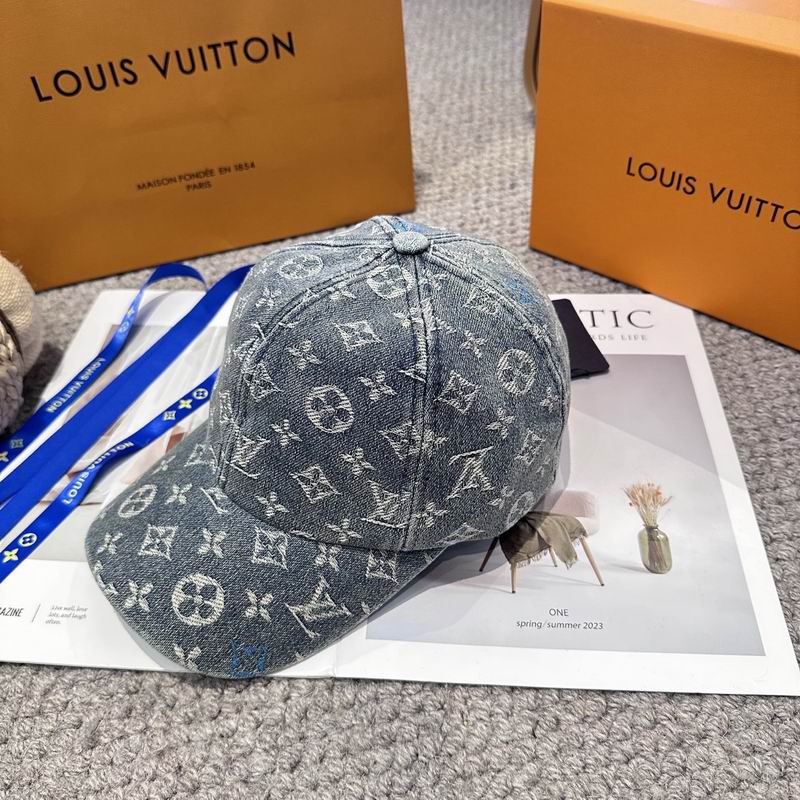 LV Cap (6716)