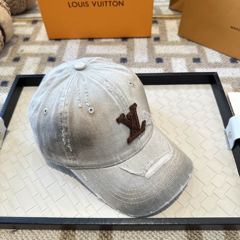 LV Cap (7028)