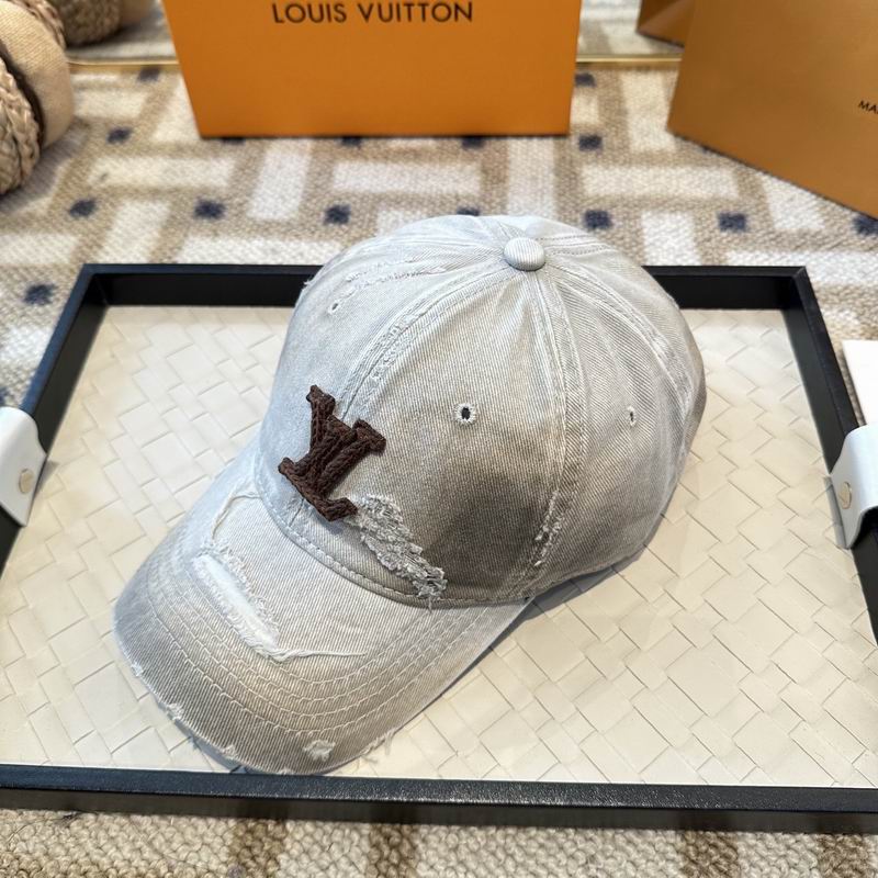 LV Cap (7029)