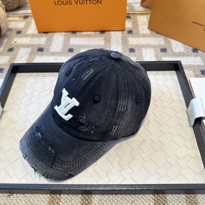 LV Cap (7039)