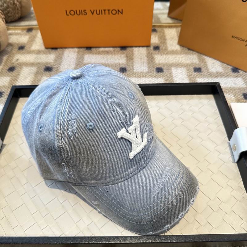 LV Cap (7047)