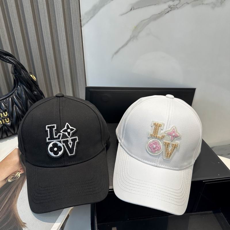 LV Cap (7569)