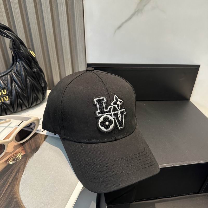 LV Cap (7571)