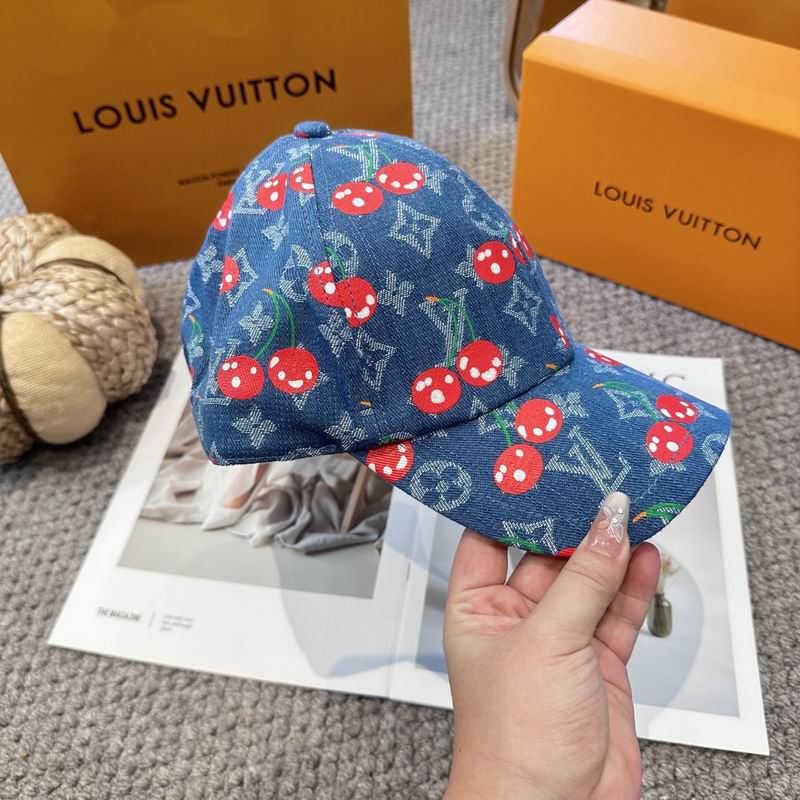 LV Cap (8718)