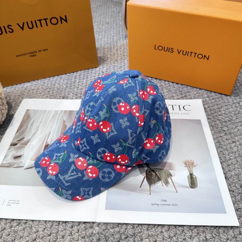 LV Cap (8722)