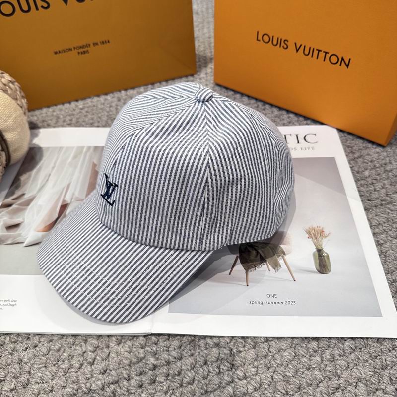 LV Cap (8751)