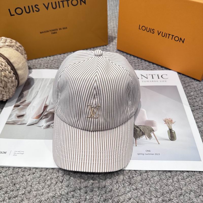 LV Cap (8761)