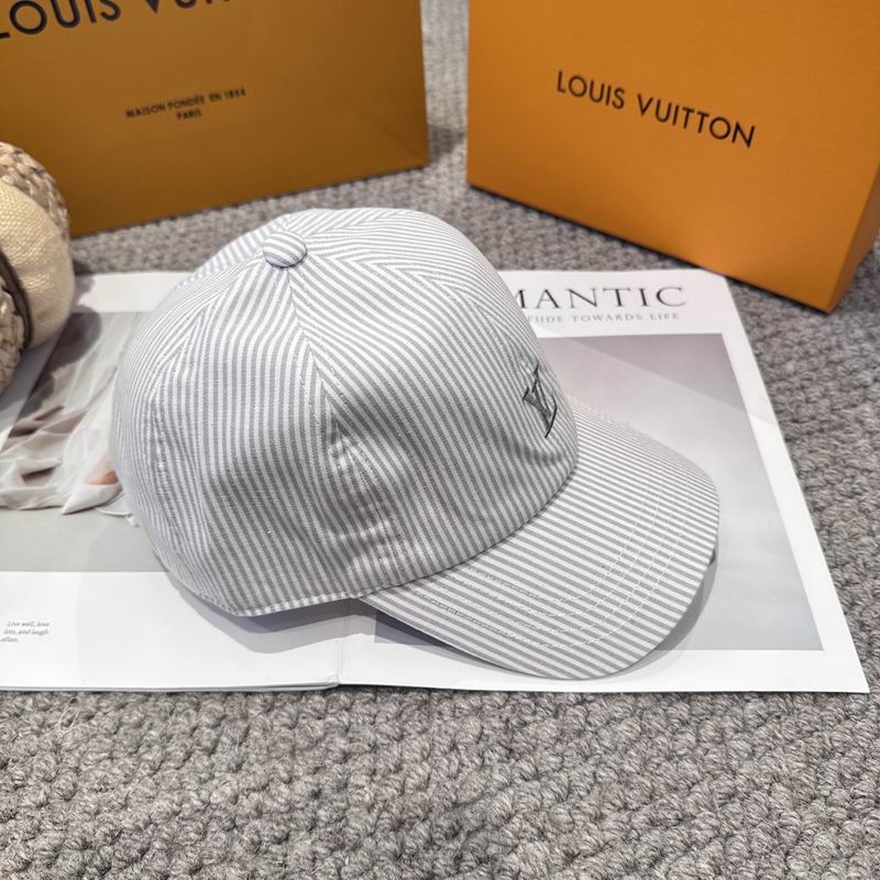 LV Cap (8768)