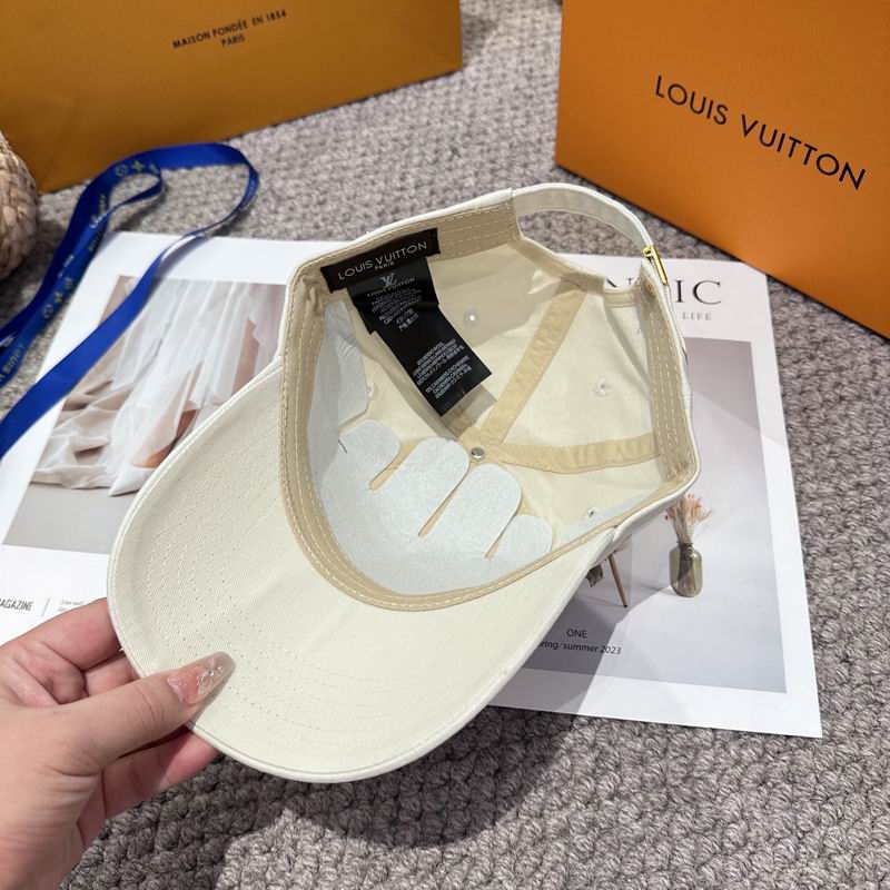 LV Cap (8810)