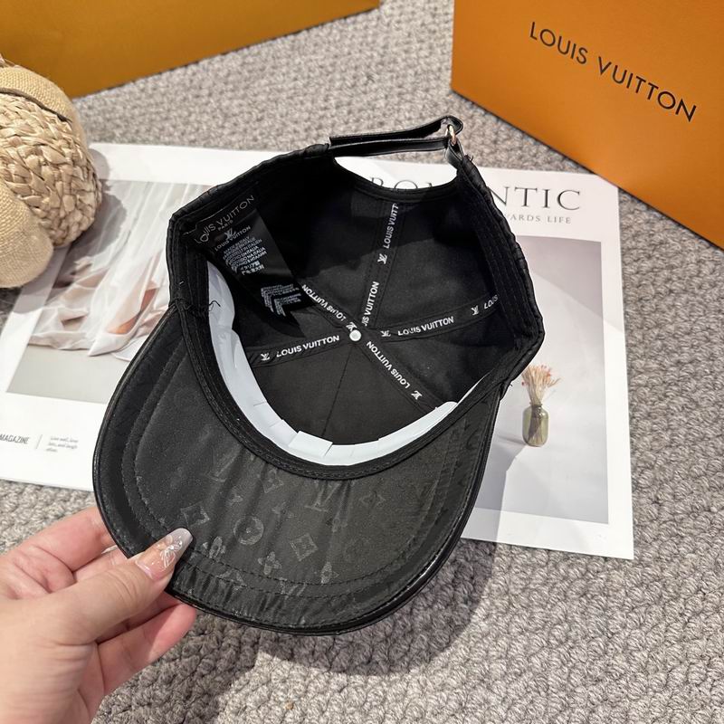 LV Cap (8828)