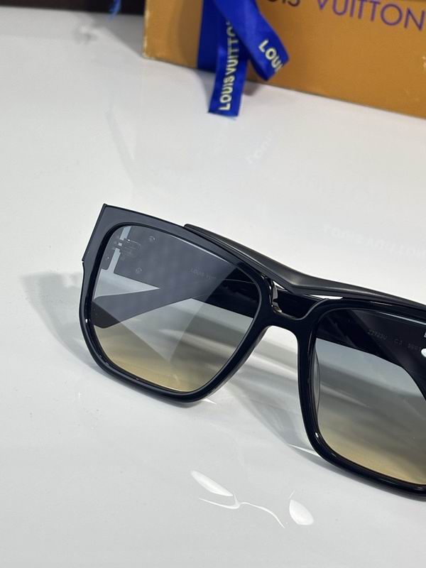 LV Glasses smr (240)