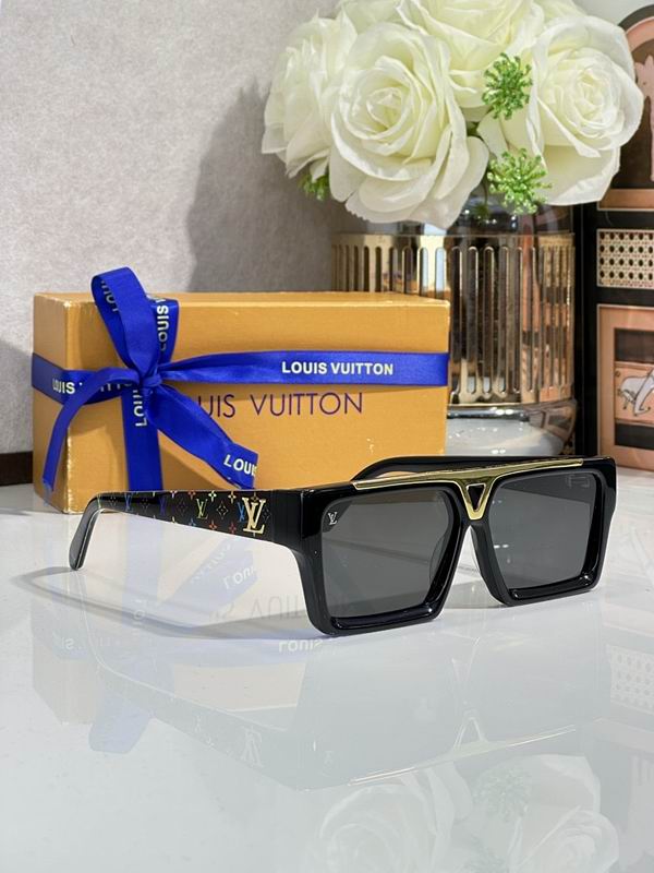LV Glasses smr (250)