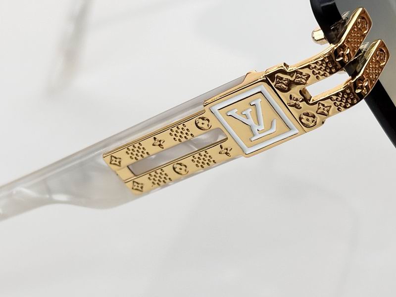 LV Glasses smr (405)