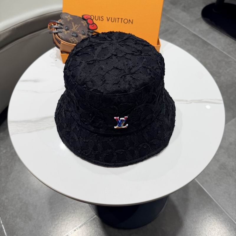 LV Hat (1562)