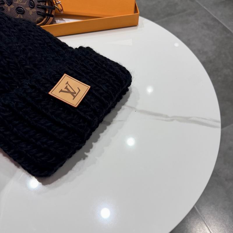 LV Hat (331)