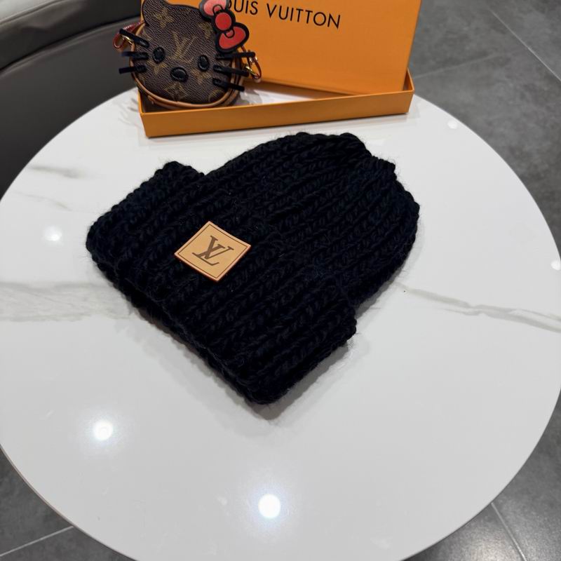 LV Hat (333)