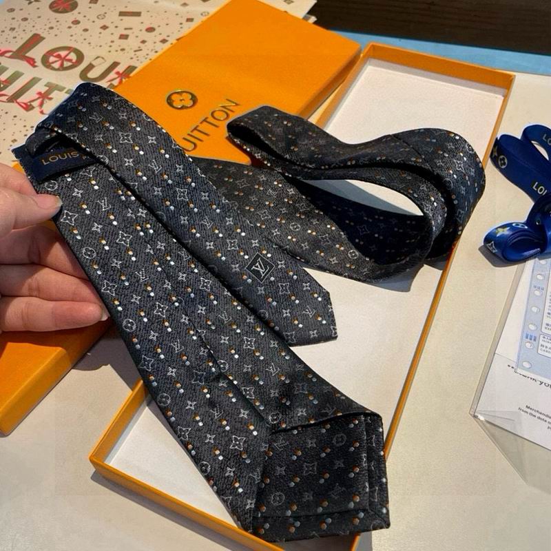 LV Tie hm (10)