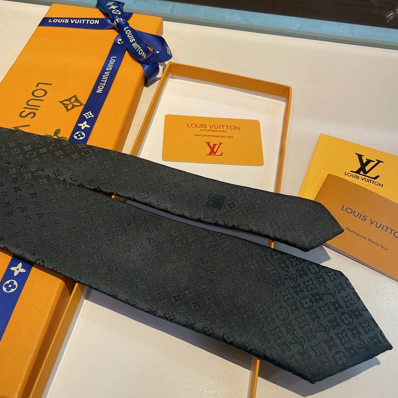 LV Tie hm (105)