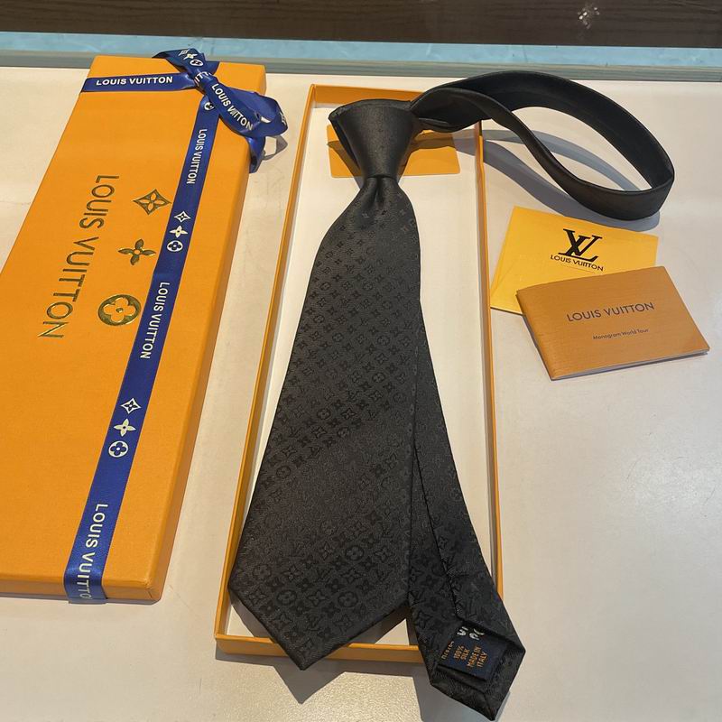 LV Tie hm (126)