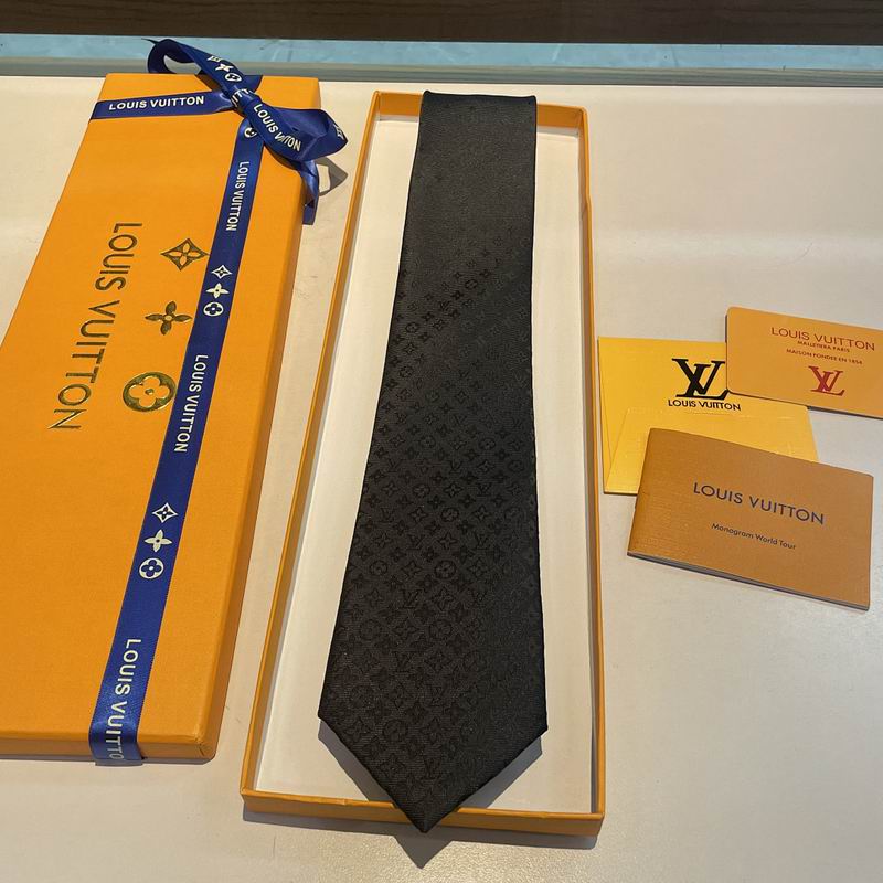 LV Tie hm (131)