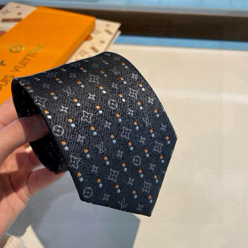 LV Tie hm (14)