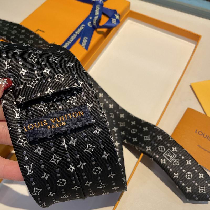 LV Tie hm (54)