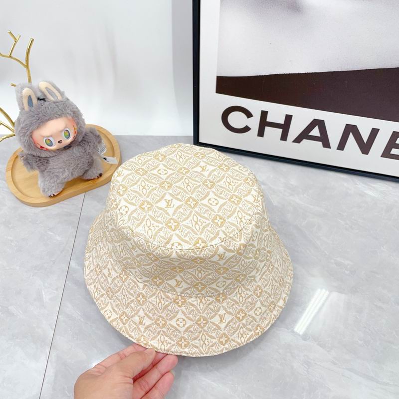 LV hat dx (189)