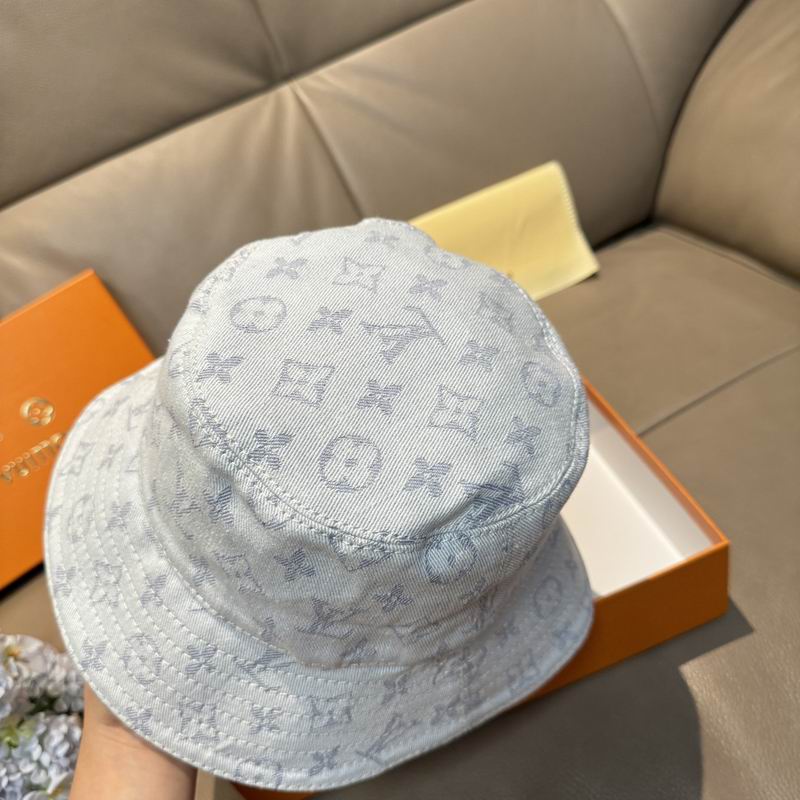 LV hat dx (198)