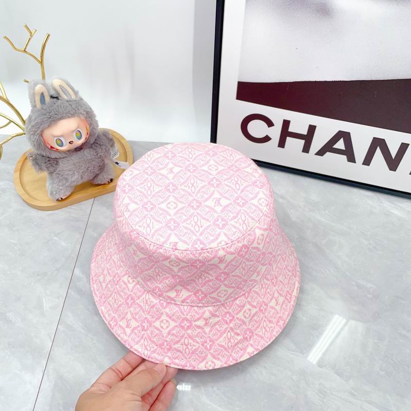 LV hat dx (200)