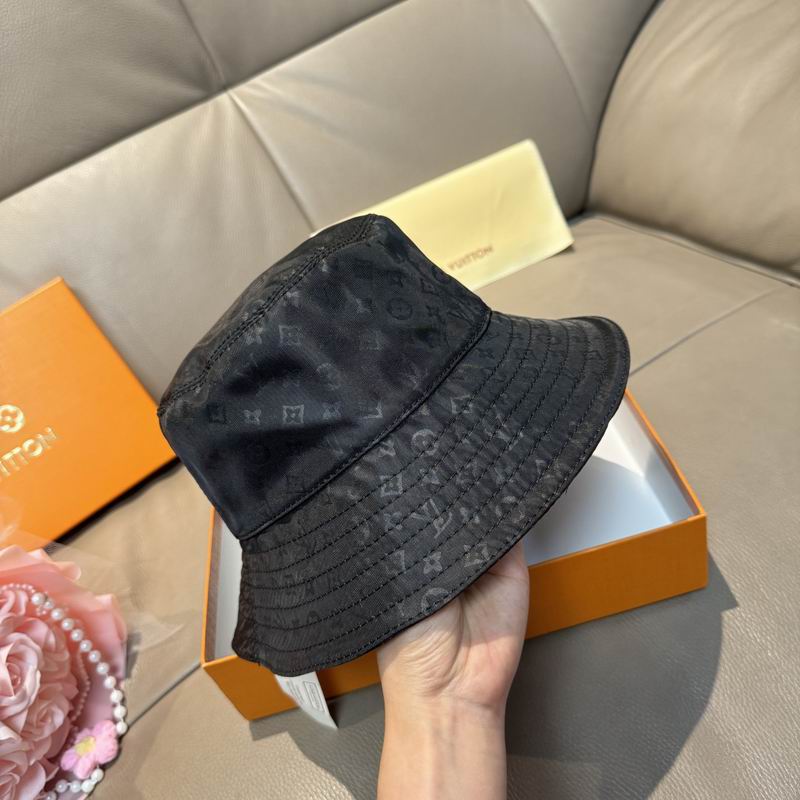 LV hat dx (244)