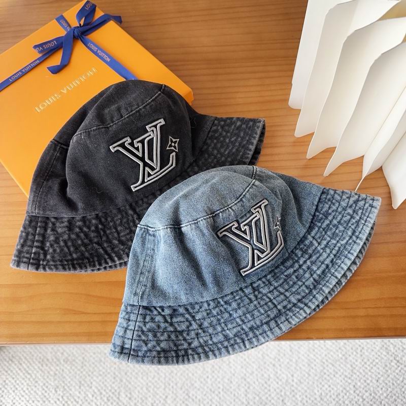 LV hat dx (30)