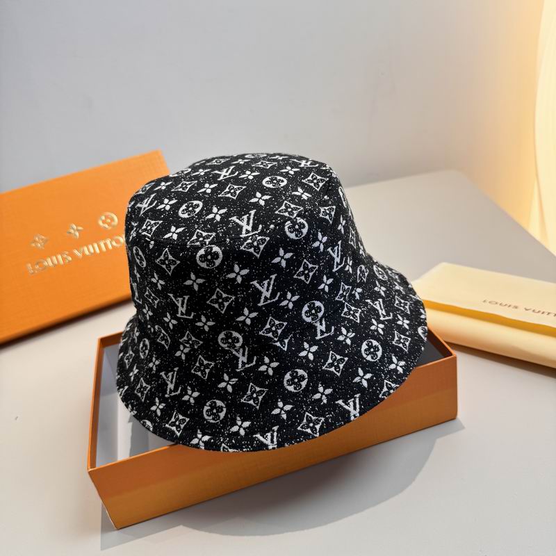LV hat dx (342)