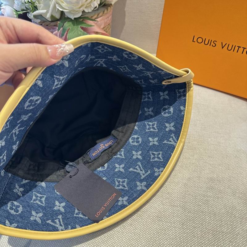 LV hat dx (511)