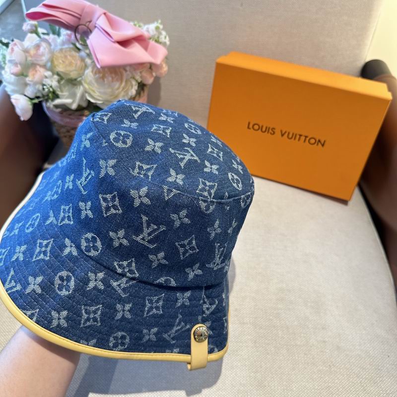LV hat dx (514)