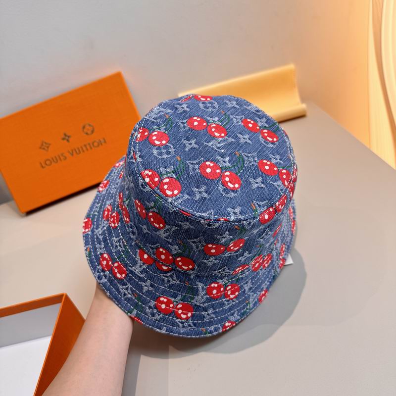 LV hat dx (69)
