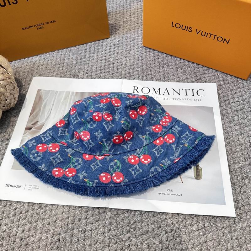 LV hat dx (804)