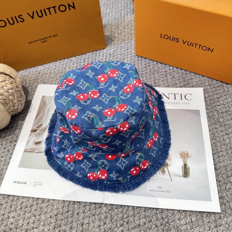 LV hat dx (805)