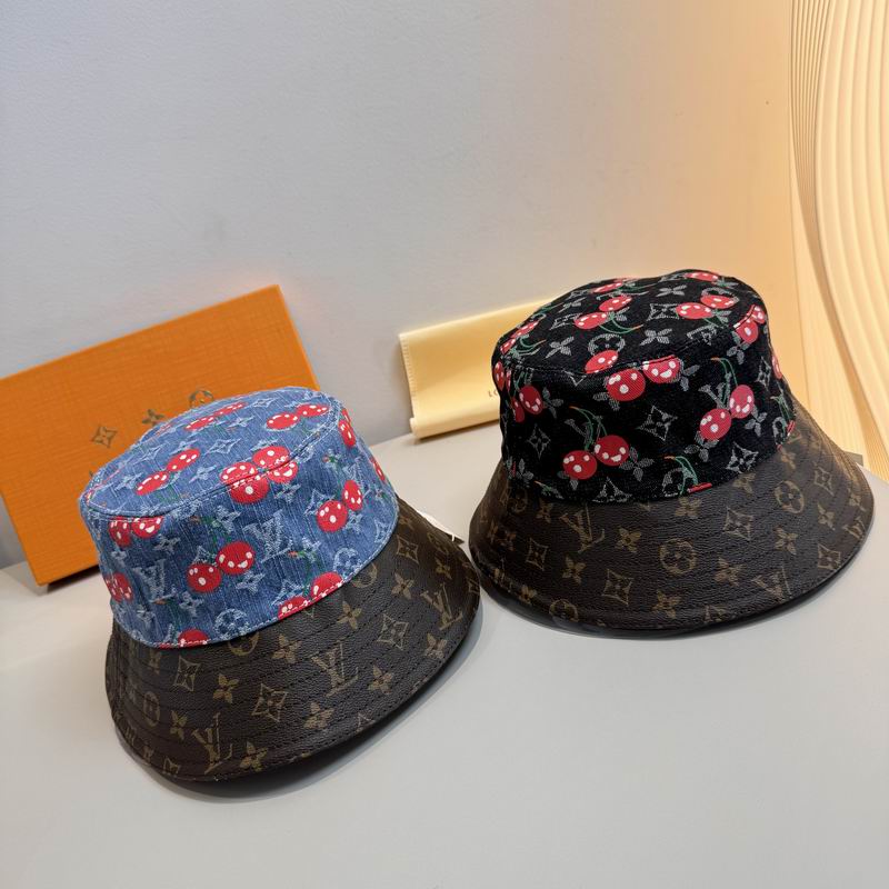 LV hat dx (82)