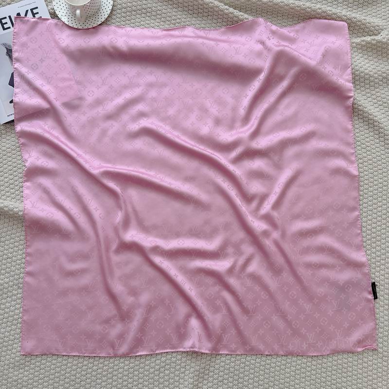 LV silk Scarf 90X90cm E40 (36)
