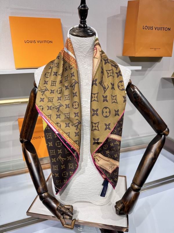 LV silk scarf 90X90cm E47 (4)