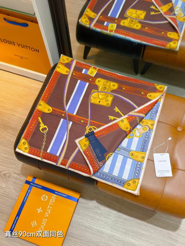 LV silk scarf 90X90cm E58 (17)