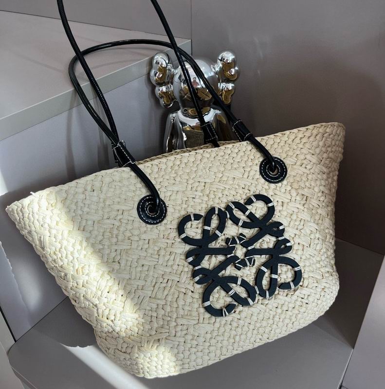 Loewe beach bag dx (248)