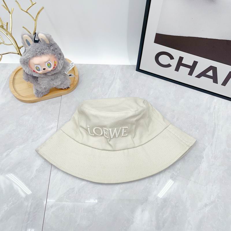 Loewe hat dx (403)