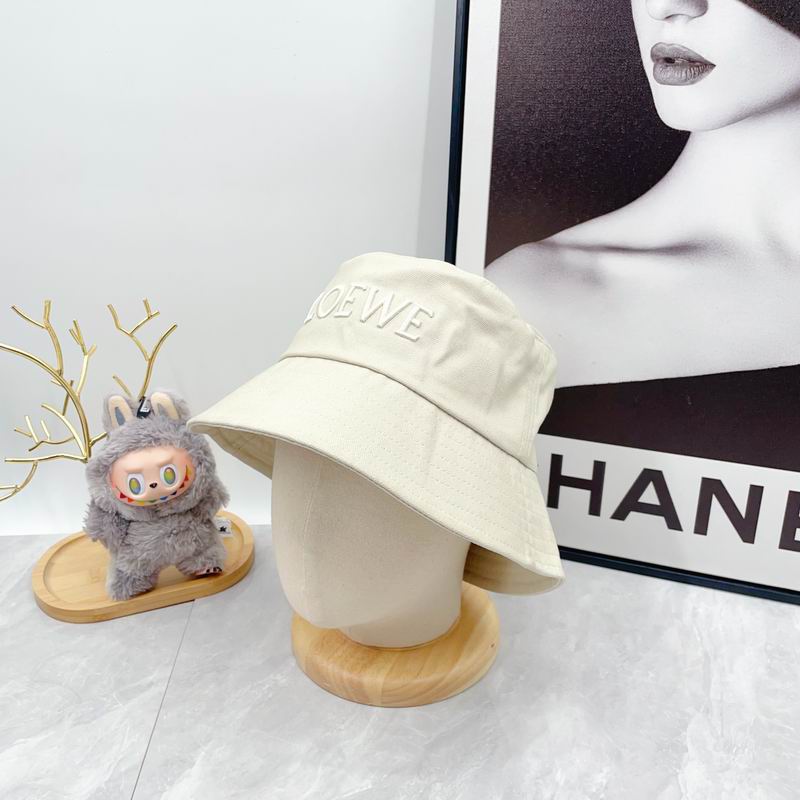 Loewe hat dx (404)