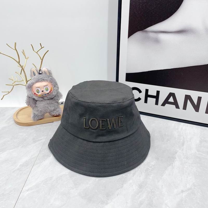 Loewe hat dx (420)